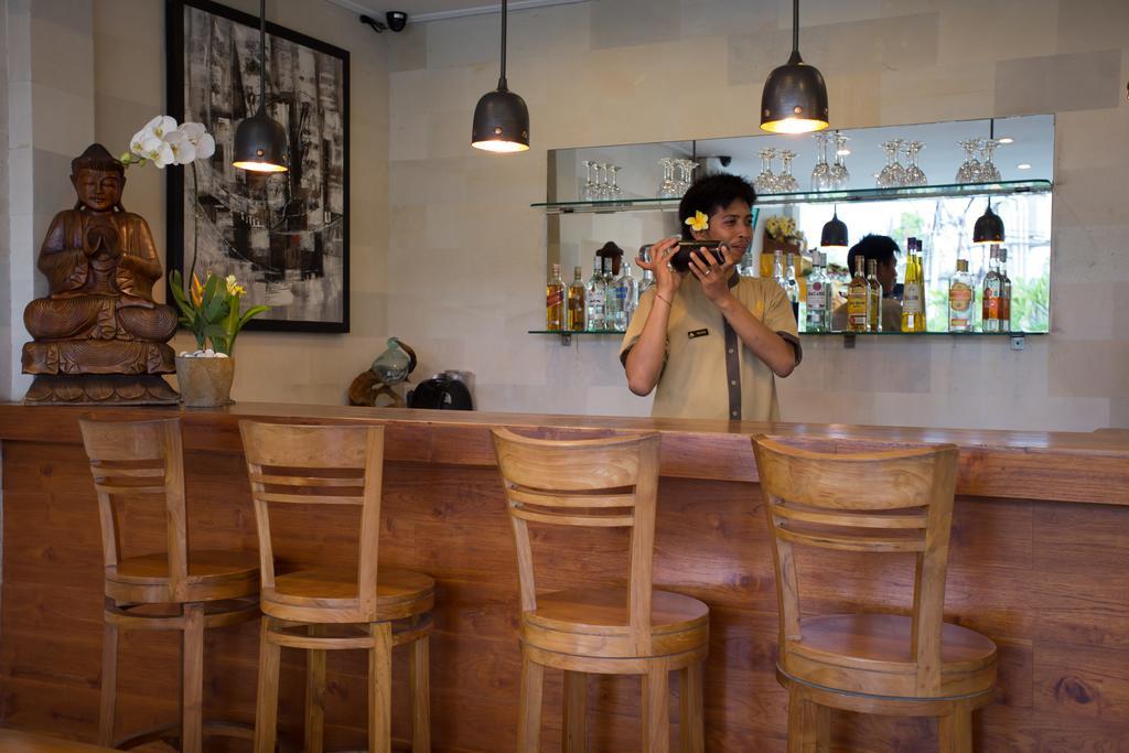 Sandi Agung Villa - CHSE Certified Seminyak  Bagian luar foto